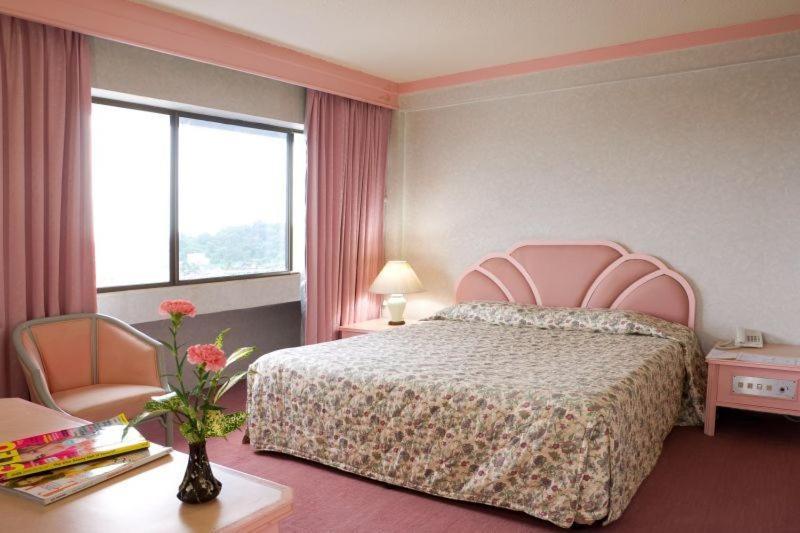 Thumrin Hotel Trang Exteriér fotografie